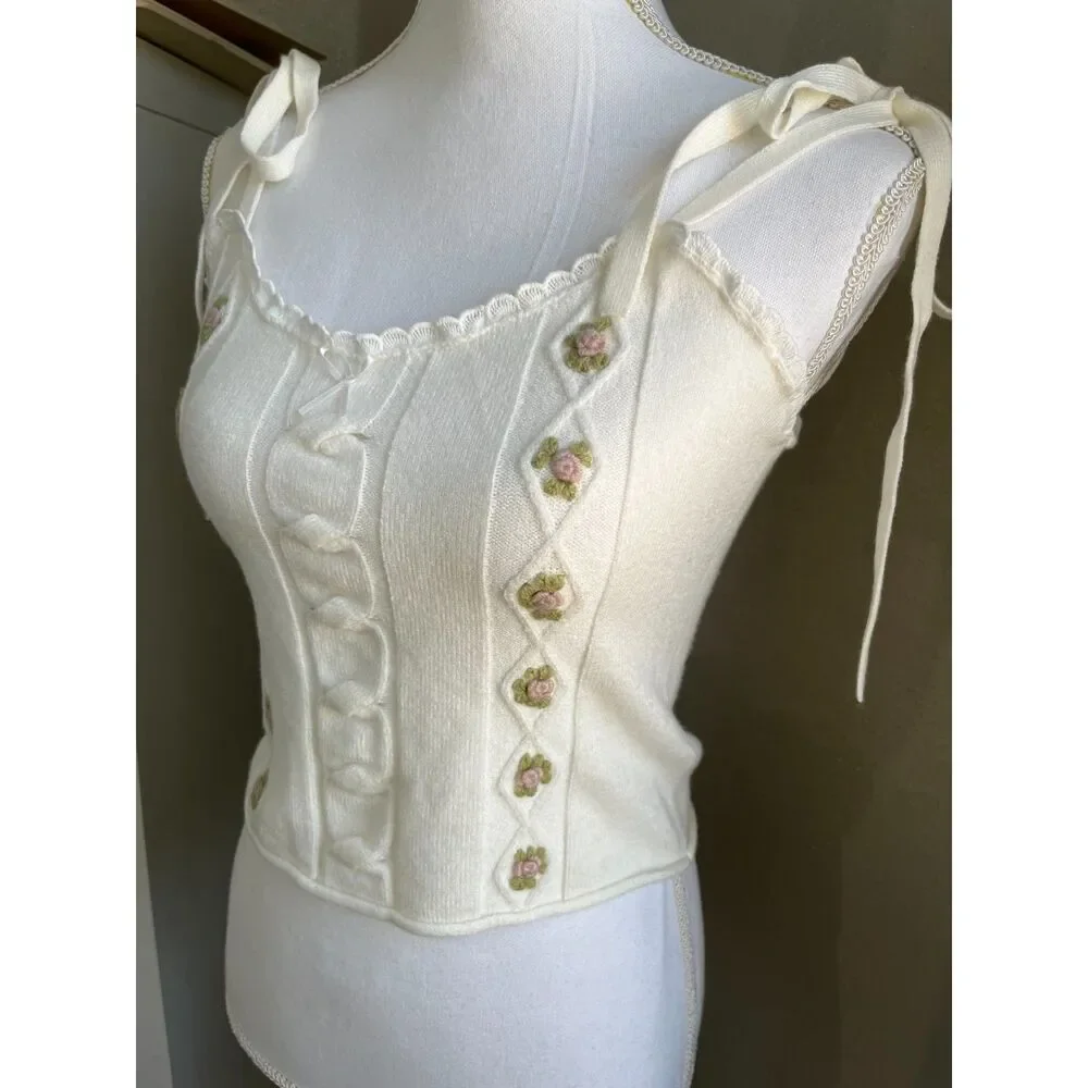 UO Kimchi Blue Gigi Sweater Cami in Ivory Size Large Nwot Coquette Cottagecore - Picture 8 of 10